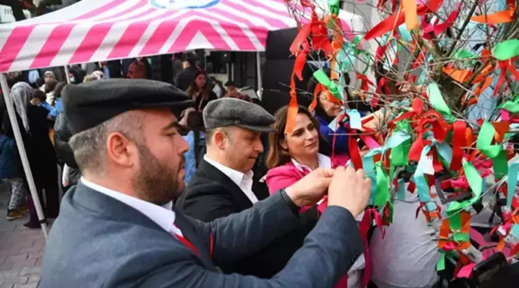 Hıdırellez, Hızır ile İlyas’ın buluştuğu gün olarak kabul edilir ve